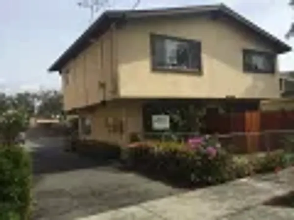1418 Almond Ave, Santa Barbara — 3-unit Multifamily