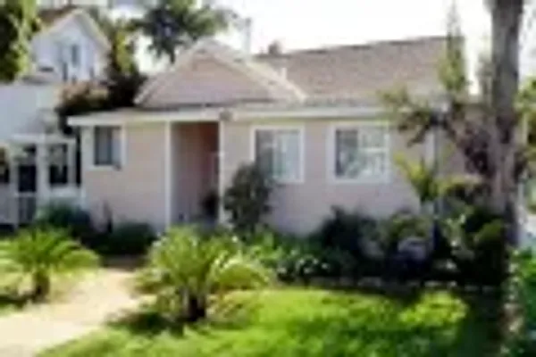 1125 De La Vina St, Santa Barbara — 9-unit Multifamily