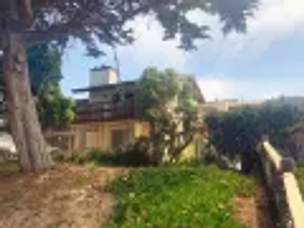 6697 Del Playa Dr, Isla Vista — 2-unit Multifamily