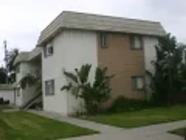 628 E Mill St, Santa Maria — 4-unit Multifamily