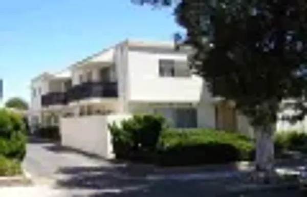 264 Ellwood Beach Dr, Goleta — 4-unit Multifamily