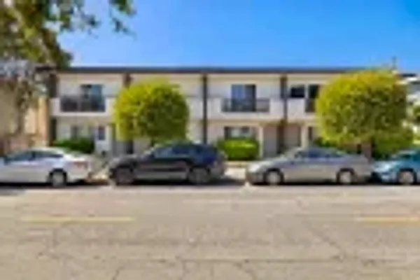 333 Ellwood Beach Dr, Goleta — 8-unit Multifamily