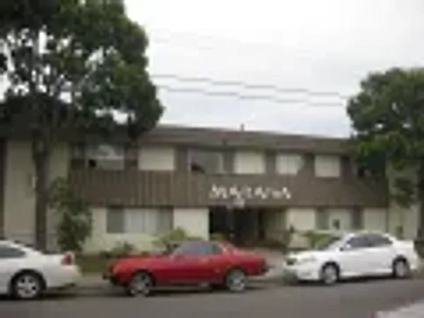 6631 Picasso Rd, Isla Vista — 20-unit Multifamily
