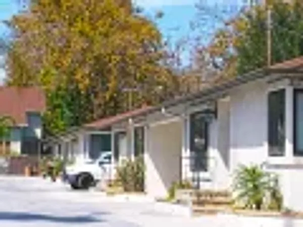 1117 Quinientos St, Santa Barbara — 4-unit Multifamily