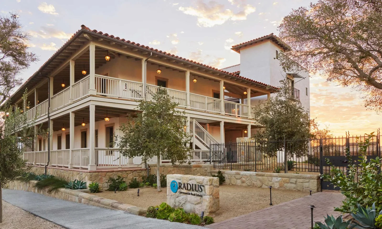 Radius Commercial Real Estate — 226 E. De La Guerra St., Santa Barbara