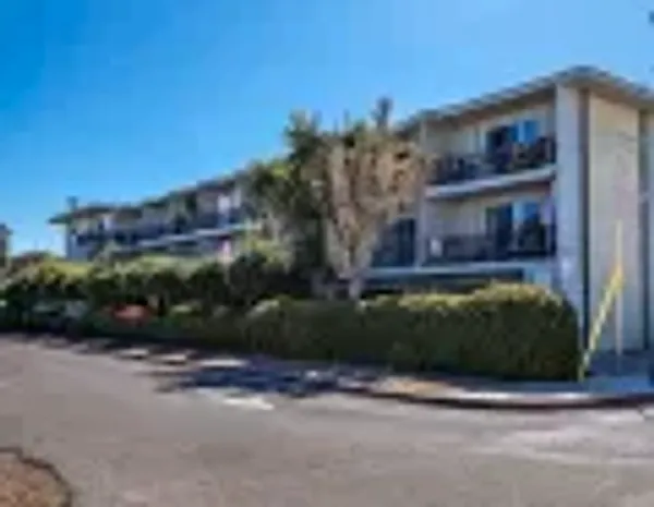 6509 Sabado Tarde Rd, Isla Vista — 18-unit Multifamily