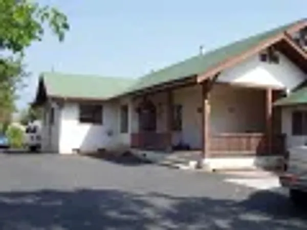 608 Santa Barbara St, Santa Barbara — 9-unit Multifamily