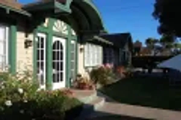 4902 8th St, Carpinteria — 4-unit Multifamily