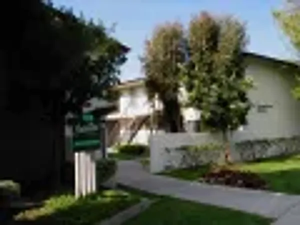 3374 To 3398 Armada, Ventura — 26-unit Multifamily