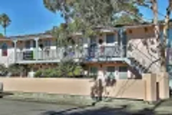 6588 Trigo Rd, Isla Vista — 10-unit Multifamily