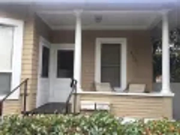 523 W Islay St, Santa Barbara — 2-unit Multifamily