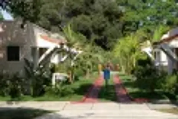 210 W Micheltorena St, Santa Barbara — 6-unit Multifamily