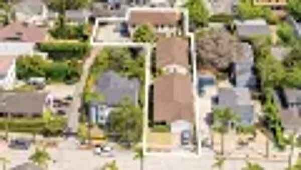 19 W Padre St, Santa Barbara — 7-unit Multifamily