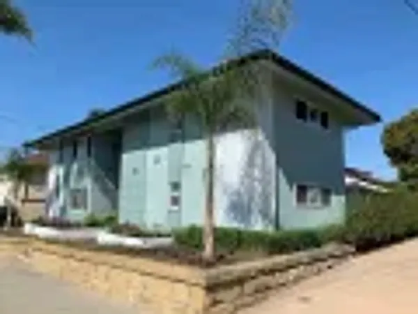 28 W Pedregosa St, Santa Barbara — 14-unit Multifamily