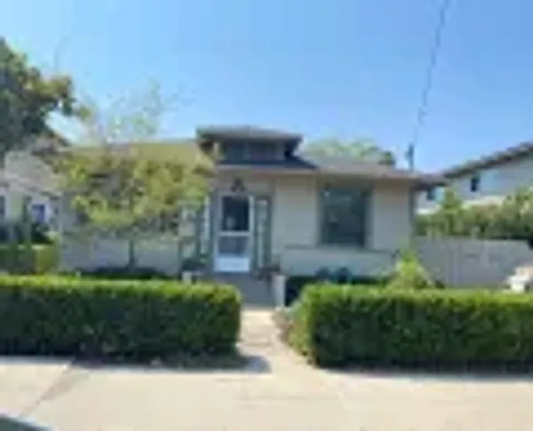 326 W Victoria St, Santa Barbara — 4-unit Multifamily